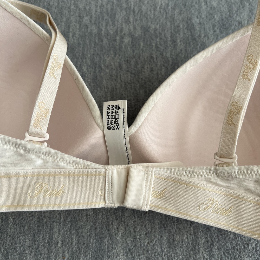 Victoria's Secret PINK Bra 32C Wear Everywhere Wireless Cream Lightly Padded EUC - Picture 7 of 12